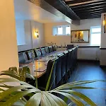 District Pub With 10 En-suite *