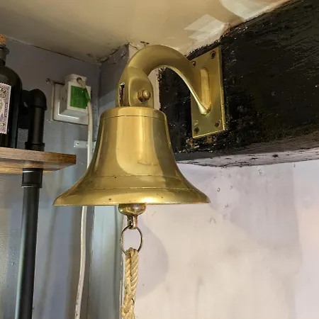 بيت للعطل District Pub With 10 En-suite هوكسهيد